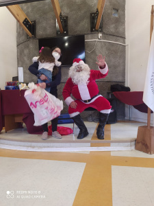 celebración navideña en el Instituto Tecnológico UCSC, sede Cañete.