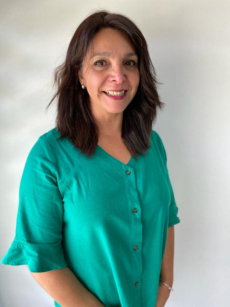 Erika Jaña Secretaría